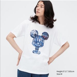 Uniqlo T-Shirt Mickey Disney UT Small Denim Graphic